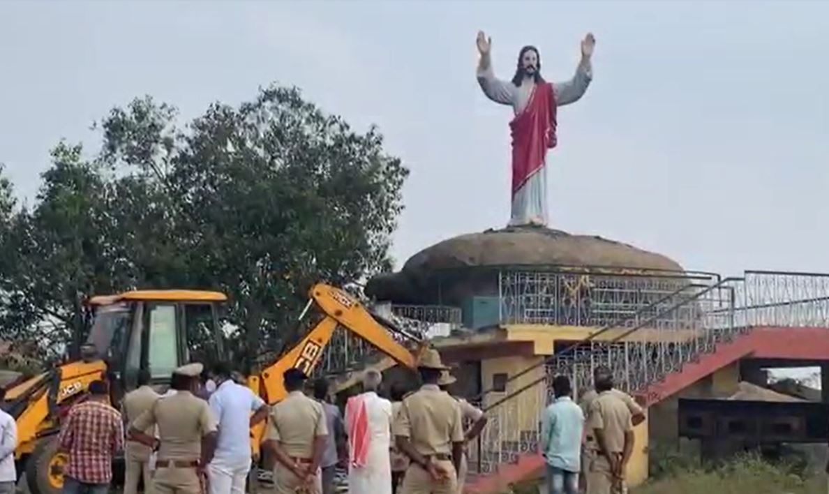 INDIA: After Muskan, Jesus statue the new target of Hindutva in Karnatka